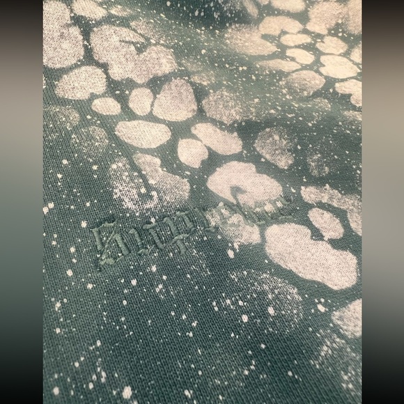 Supreme Bleached Leopard Print Hoodie - Picture 2 of 3